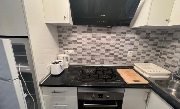 Herverkoop - Apartment - Torrevieja - torrevieja