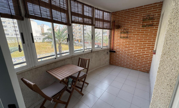 Herverkoop - Studio - Torrevieja - Estacion de autobuses