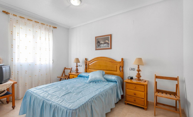 Herverkoop - Apartment - Torrevieja - Estacion de autobuses