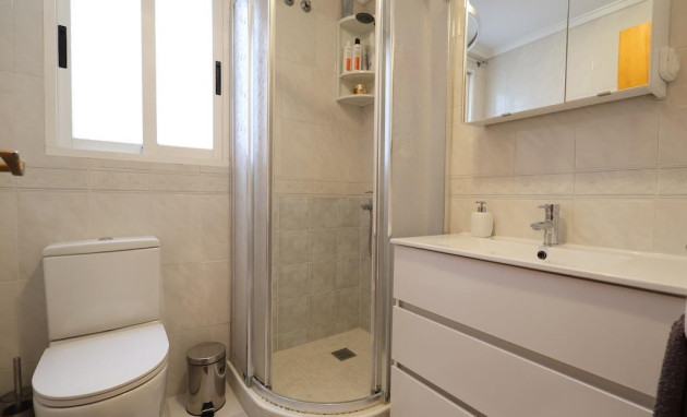 Herverkoop - Apartment - Torrevieja - Centro