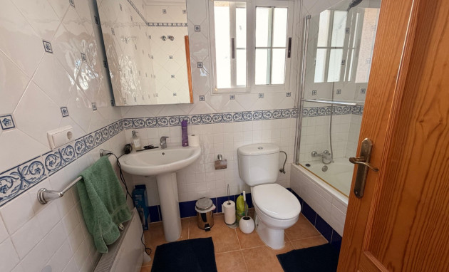 Reventa - Adosado - El Raso