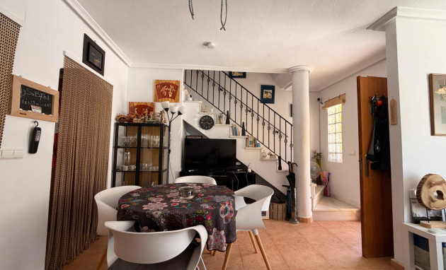 Reventa - Adosado - El Raso