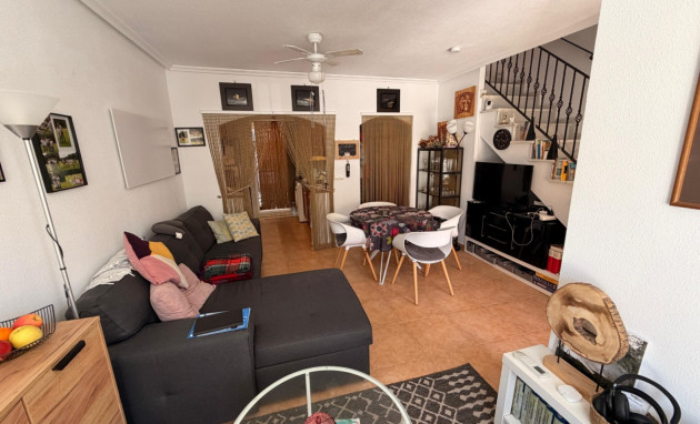 Reventa - Adosado - El Raso