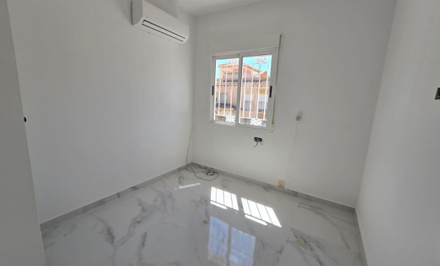 Herverkoop - duplex - Torrevieja - Torretas