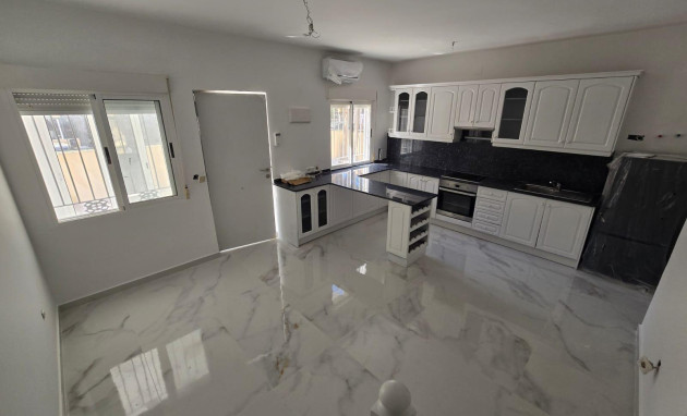 Herverkoop - duplex - Torrevieja - Torretas