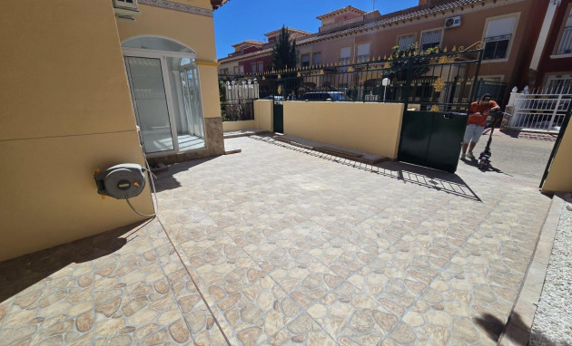 Herverkoop - duplex - Torrevieja - Torretas
