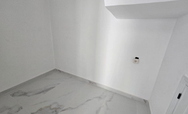 Herverkoop - duplex - Torrevieja - Torretas