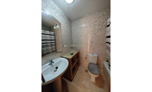 Herverkoop - Apartment - Torrevieja - Parque de las Naciones