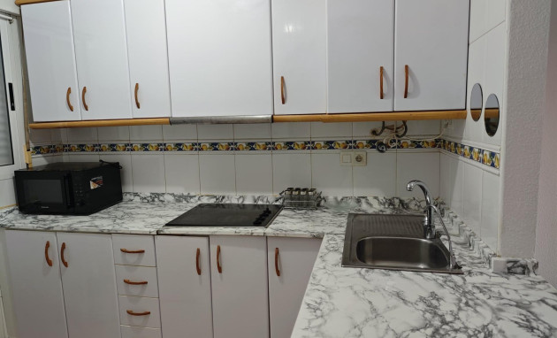 Herverkoop - Apartment - Torrevieja - Parque de las Naciones