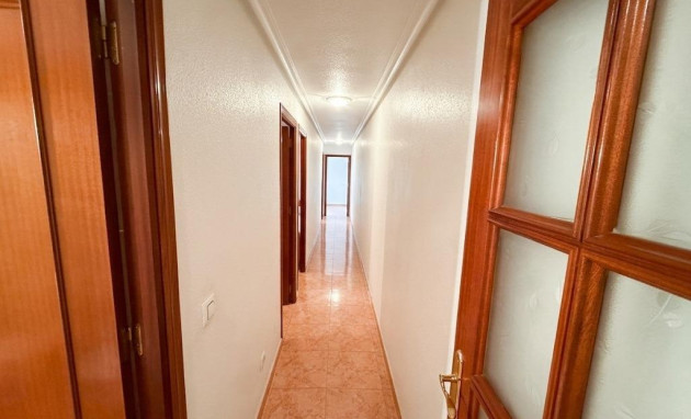 Herverkoop - Apartment - Torrevieja - Playa del cura