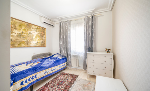 Herverkoop - Herenhuis - Guardamar del Segura - El Moncayo