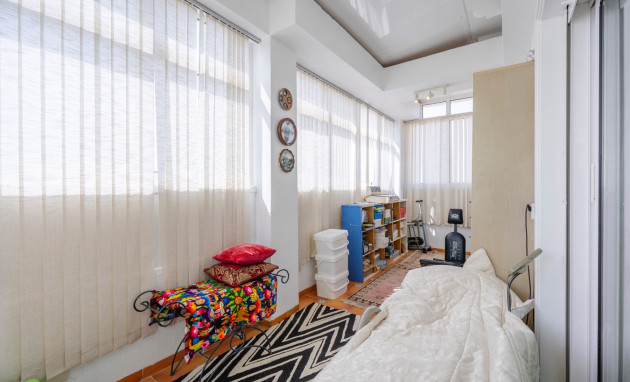 Herverkoop - Herenhuis - Guardamar del Segura - El Moncayo