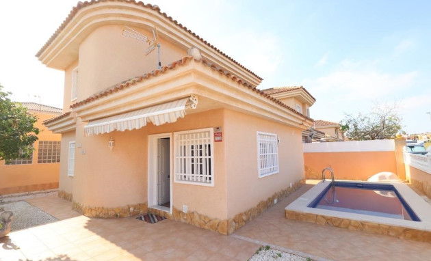 Herverkoop - Villa - Torrevieja - Los Balcones - Los Altos del Edén