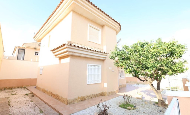 Herverkoop - Villa - Torrevieja - Los Balcones - Los Altos del Edén