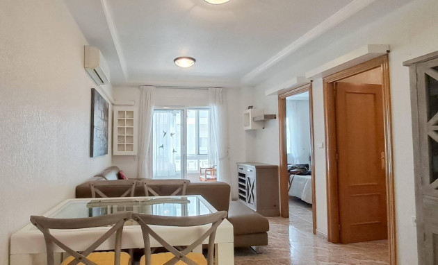 Herverkoop - Apartment - Torrevieja - Centro