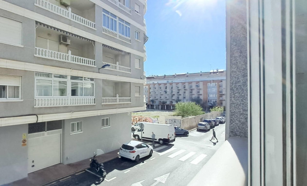 Herverkoop - Apartment - Torrevieja - Centro