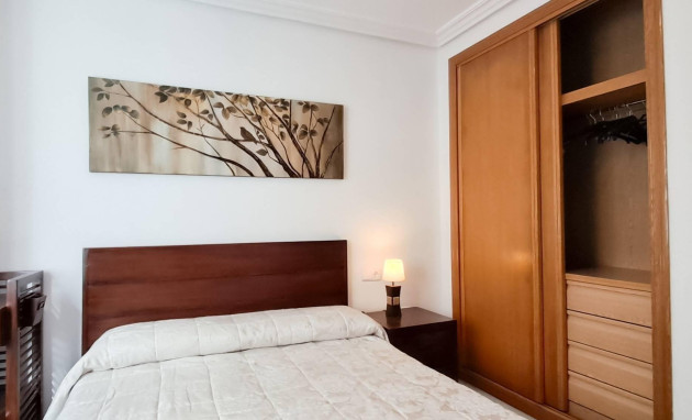 Herverkoop - Apartment - Torrevieja - Centro