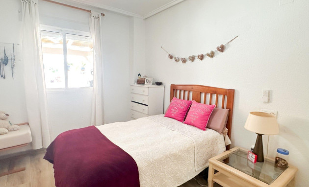 Resale - Apartment - Torrevieja - torrevieja