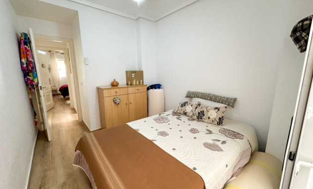 Resale - Apartment - Torrevieja - torrevieja