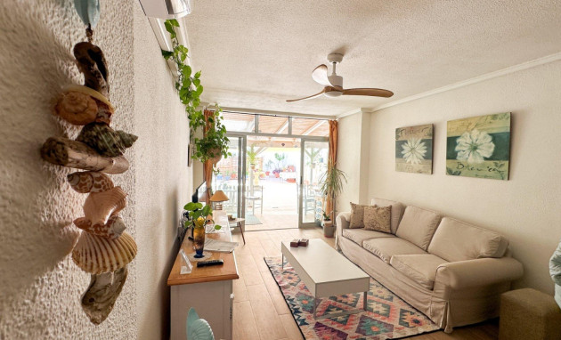 Resale - Apartment - Torrevieja - torrevieja