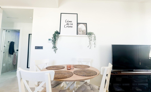 Herverkoop - Bungalow - Gelijkvloers - Torrevieja - Los balcones