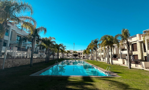 Herverkoop - Bungalow - Gelijkvloers - Torrevieja - Los balcones