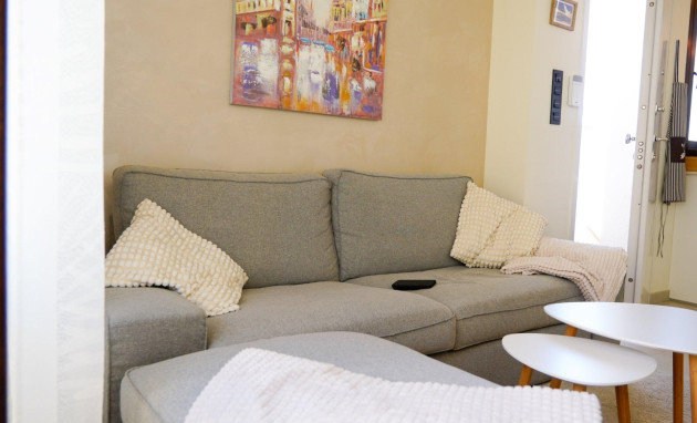 Herverkoop - Bungalow - Gelijkvloers - Torrevieja - Los balcones