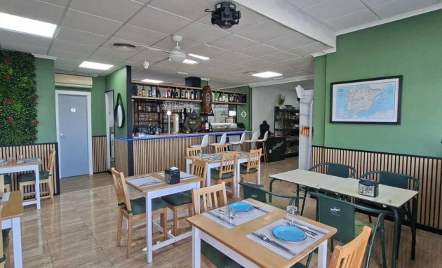 Herverkoop - Reclame - Torrevieja - Puerto