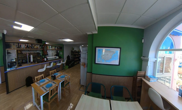 Herverkoop - Reclame - Torrevieja - Puerto