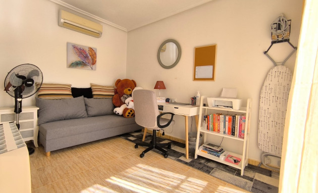 Herverkoop - Detached Villa - Guardamar del Segura - El Raso