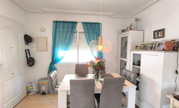 Herverkoop - Detached Villa - Guardamar del Segura - El Raso