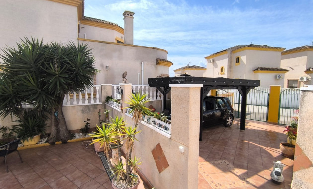 Herverkoop - Detached Villa - Guardamar del Segura - El Raso
