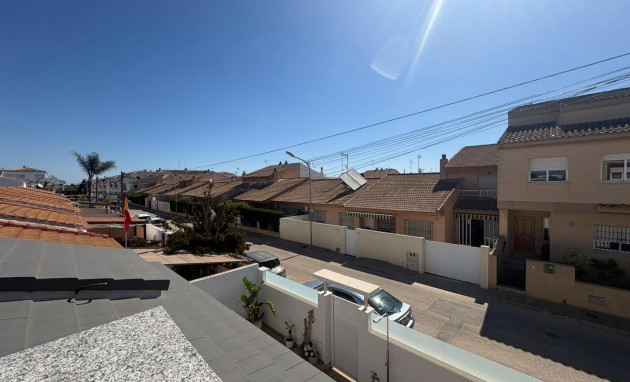 Resale - Bungalow - Groundfloor - San Pedro