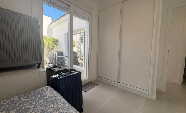 Resale - Bungalow - Groundfloor - San Pedro