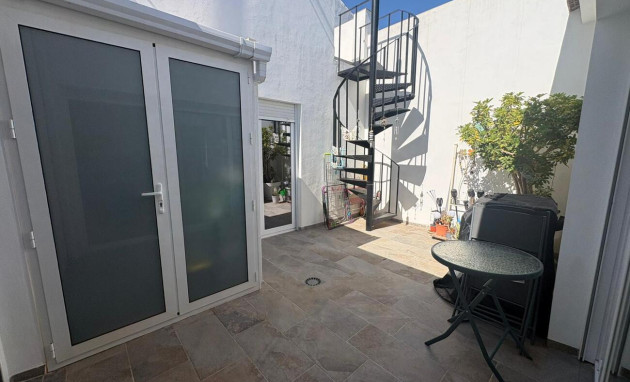 Resale - Bungalow - Groundfloor - San Pedro