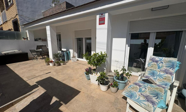 Resale - Bungalow - Groundfloor - San Pedro