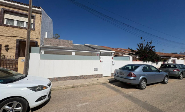 Resale - Bungalow - Groundfloor - San Pedro