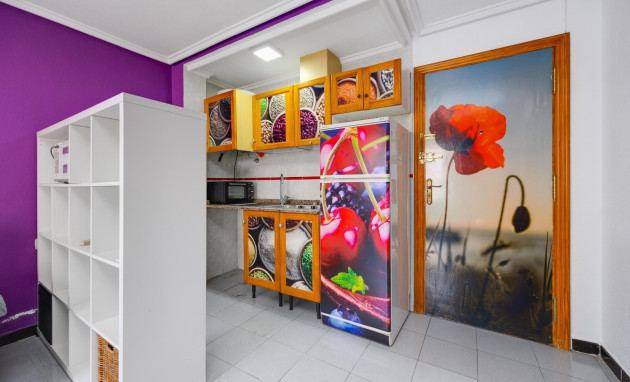 Herverkoop - Apartment - Torrevieja - Centro