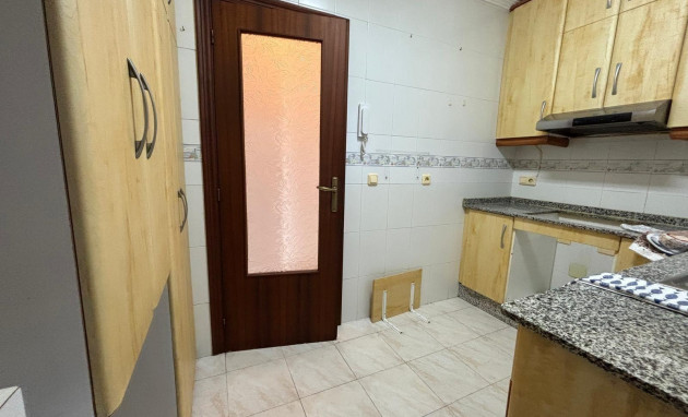 Resale - Apartment - Torrevieja - torrevieja