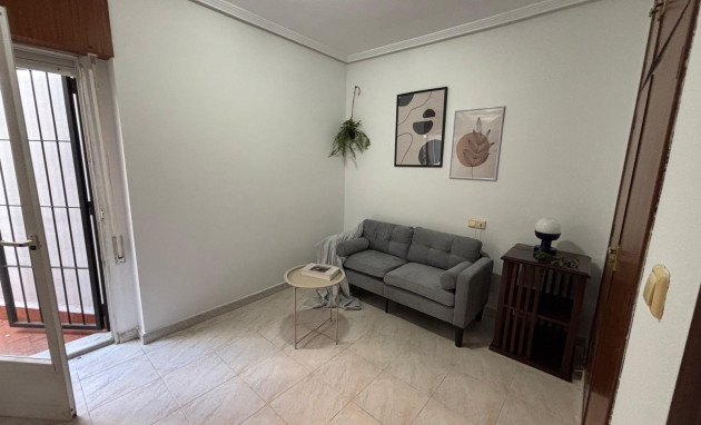 Resale - Apartment - Torrevieja - torrevieja