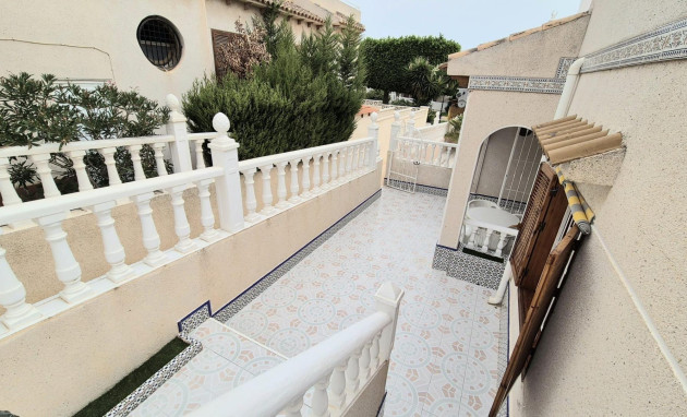 Herverkoop - Villa - Torrevieja - La siesta