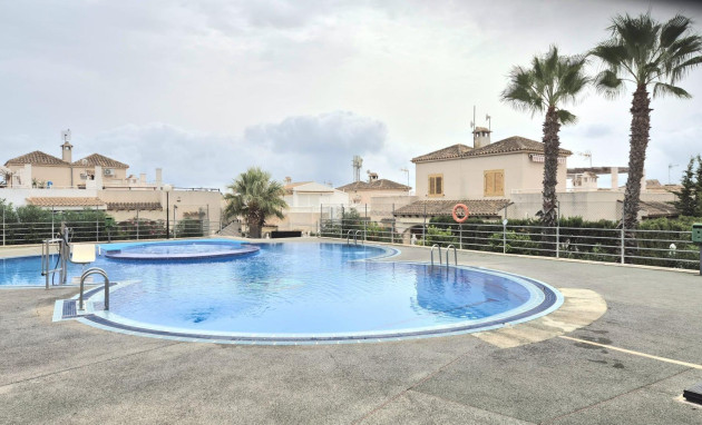 Herverkoop - Villa - Torrevieja - La siesta