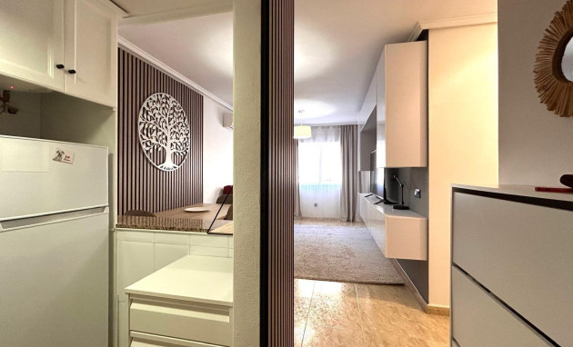 Resale - Apartment - Torrevieja - torrevieja