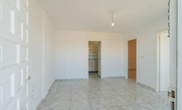 Herverkoop - Terraced house - Torrevieja - Carrefour