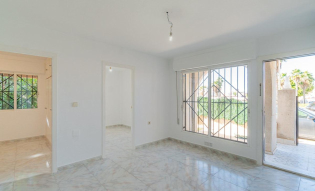 Herverkoop - Terraced house - Torrevieja - Carrefour