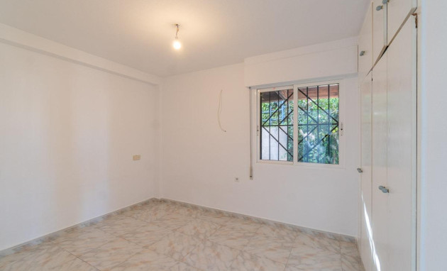 Herverkoop - Terraced house - Torrevieja - Carrefour