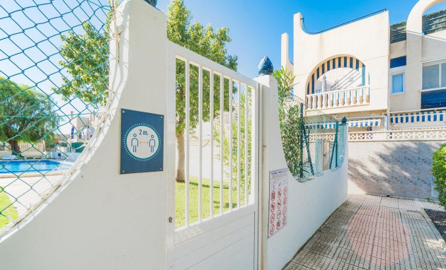 Herverkoop - Terraced house - Torrevieja - Carrefour
