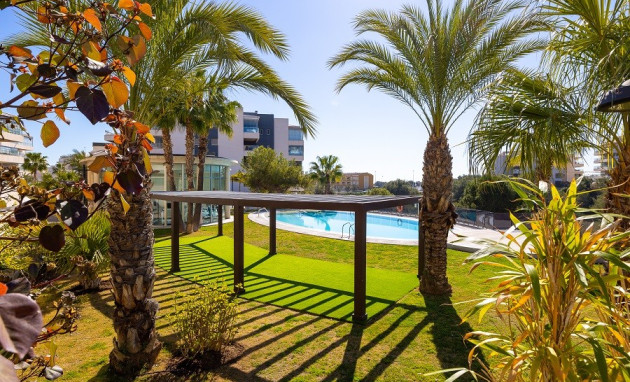 Herverkoop - Apartment - Orihuela Costa - Villamartin