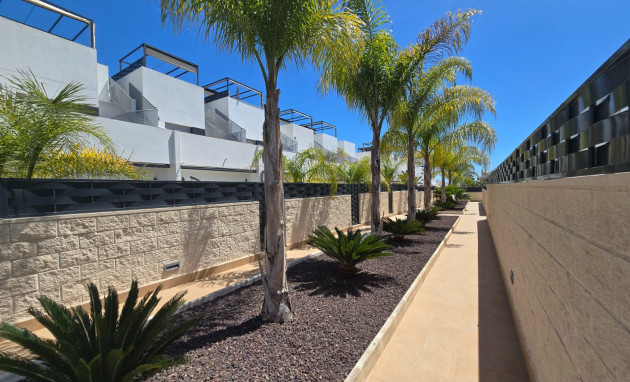 Herverkoop - Townhouse * - Ciudad Quesada * - Doña Pepa *