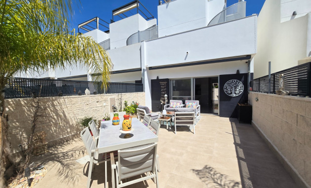 Herverkoop - Townhouse * - Ciudad Quesada * - Doña Pepa *